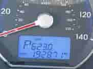 2010 Hyundai Santa Fe Limited z VIN 5NMSKDAG5AH339277, wystawiony jako IAAI lot #42561300 z przebiegiem 192 871 mil mil oraz . Historia ofert i sprzedaży dostępna na DreamBid. Obrazek 16.