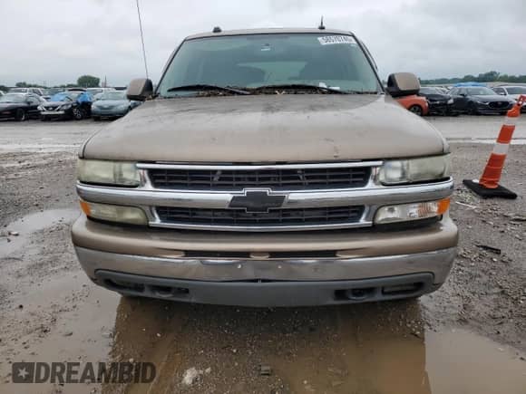 2004 Chevrolet Tahoe LS z VIN 1GNEK13Z34R209953, wystawiony jako Copart lot #58570745 z przebiegiem 266 350 mil mil oraz Czysty tytuł • Clean title. Historia ofert i sprzedaży dostępna na DreamBid. Obrazek 5.