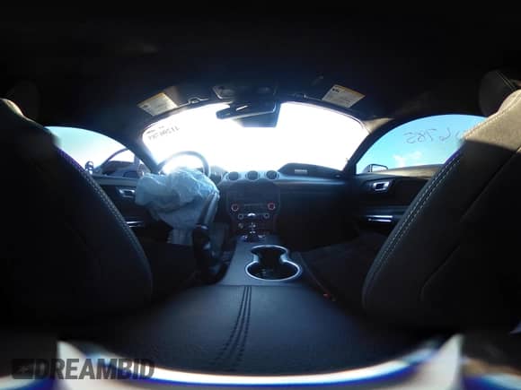 2021 Ford Mustang GT с VIN 1FA6P8CF4M5145769, выставлен на аукционе IAAI как лот 41206785 с пробегом 33 598 миль миль и . История ставок и продаж доступна на DreamBid. Изображение 18.