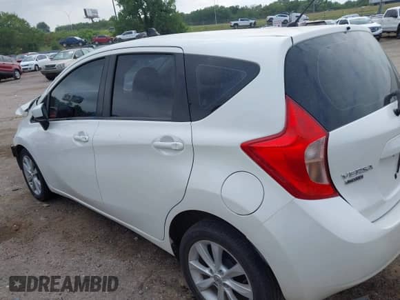 2015 Nissan Note S Plus with VIN 3N1CE2CP2FL385255, listed as a IAAI auction lot 42889484 with 90,558 mi miles and . Bid and sale history available at DreamBid. Image 15.
