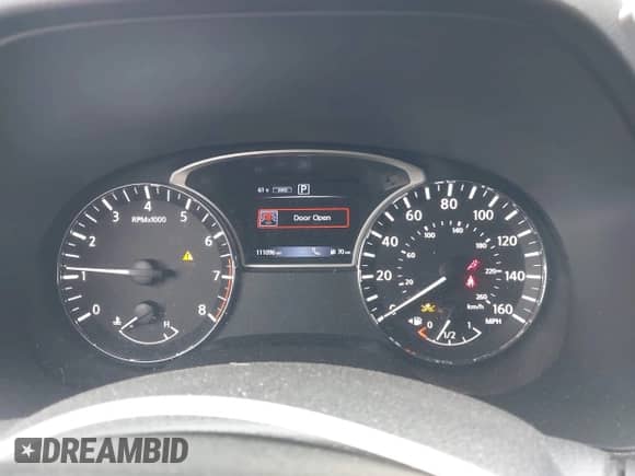 2019 Nissan Pathfinder SL with VIN 5N1DR2MM1KC625259, listed as a IAAI auction lot 42161242 with 111,096 mi miles and . Bid and sale history available at DreamBid. Image 7.