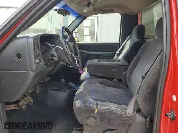1999 Chevrolet Silverado 1500 LT with VIN 1GCEK14T7XE107926, listed as a Copart auction lot 67799865 with 156,920 mi miles and Salvage title. Bid and sale history available at DreamBid. Image 7.