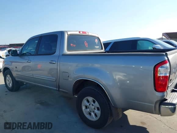 2005 Toyota Tundra SR5 с VIN 5TBET34125S481481, выставлен на аукционе IAAI как лот 43180229 с пробегом 168 225 миль миль и . История ставок и продаж доступна на DreamBid. Изображение 14.