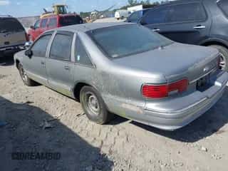 1994 Chevrolet Caprice 1SA Special Value с VIN 1G1BL52P7RR178352, выставлен на аукционе IAAI как лот 42127892 с пробегом Не указан миль и . История ставок и продаж доступна на DreamBid. Изображение 3.