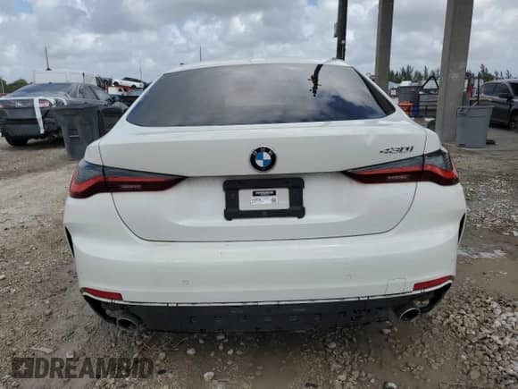 2023 BMW 4 Series 430i z VIN WBA63AV0XPFN78739, wystawiony jako Copart lot #51443495 z przebiegiem 67 708 mil mil oraz Czysty tytuł • Clean title. Historia ofert i sprzedaży dostępna na DreamBid. Obrazek 6.