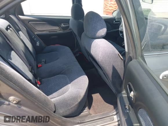 2004 Hyundai Sonata z VIN KMHWF25SX4A033243, wystawiony jako IAAI lot #42610903 z przebiegiem 162 967 mil mil oraz . Historia ofert i sprzedaży dostępna na DreamBid. Obrazek 8.