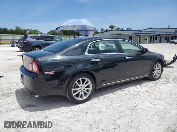 2009 Chevrolet Malibu LTZ with VIN 1G1ZK57739F216588, listed as a Copart auction lot 68029075 with 35,381 mi miles and Salvage title. Bid and sale history available at DreamBid. Image 3.