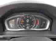 2016 Volvo S60 T6 R-Design Platinum с VIN YV1902TS5G1400876, выставлен на аукционе Copart как лот 87067904 с пробегом 80 604 миль миль и Списание • Salvage title. История ставок и продаж доступна на DreamBid. Изображение 9.