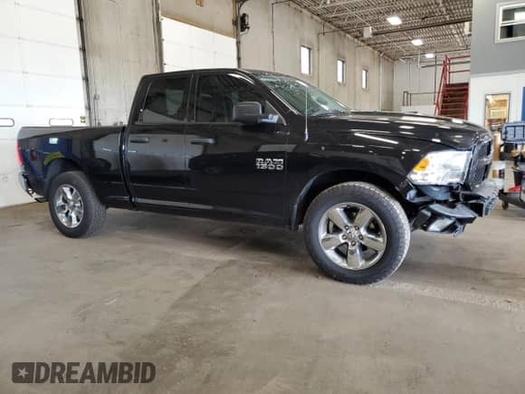 2019 Ram 1500 Express with VIN 1C6RR7FGXKS523681, listed as a Copart auction lot 80610025 with 135,828 mi miles and Salvage title. Bid and sale history available at DreamBid. Image 4.