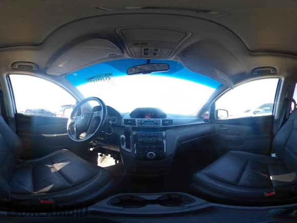 2012 Honda Odyssey Touring с VIN 5FNRL5H95CB122101, выставлен на аукционе IAAI как лот 43489117 с пробегом 154 148 миль миль и . История ставок и продаж доступна на DreamBid. Изображение 18.