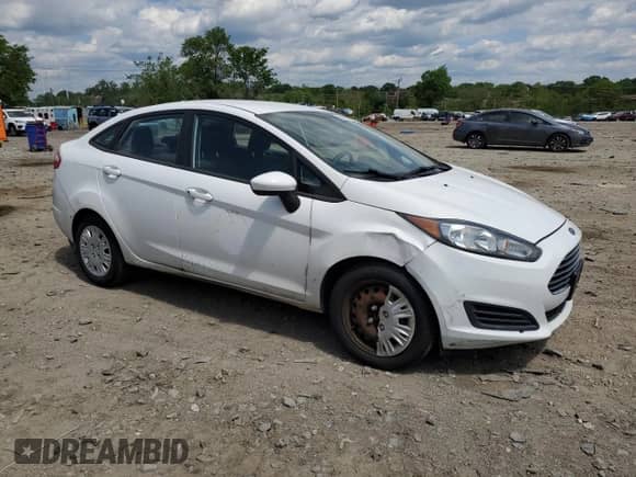 2014 Ford Fiesta S z VIN 3FADP4AJ9EM125472, wystawiony jako Copart lot #54683635 z przebiegiem 72 884 mil mil oraz Nie do naprawy • Non repairable. Historia ofert i sprzedaży dostępna na DreamBid. Obrazek 4.