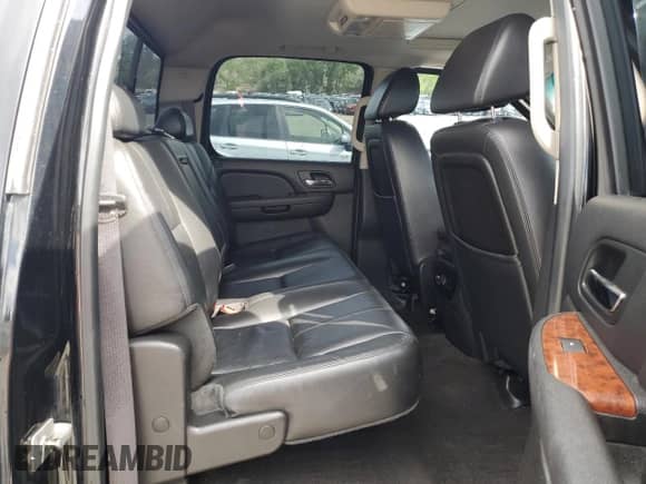 2008 Chevrolet Silverado 2500HD LTZ с VIN 1GCHK23K68F127866, выставлен на аукционе Copart как лот 58384995 с пробегом 313 635 миль миль и Списание • Salvage title. История ставок и продаж доступна на DreamBid. Изображение 10.