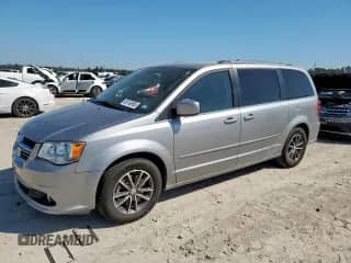 2017 Dodge Grand Caravan SXT with VIN 2C4RDGCG3HR800418, listed as a Copart auction lot 86146905 with 126,997 mi miles and Salvage title. Bid and sale history available at DreamBid. Image 1.