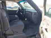 2004 Chevrolet Silverado 2500HD LS with VIN 1GCHK29U74E211431, listed as a IAAI auction lot 41798932 with 380,693 mi miles and . Bid and sale history available at DreamBid. Image 5.