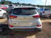 2016 Hyundai Tucson SE с VIN KM8J33A42GU125384, выставлен на аукционе IAAI как лот 43355502 с пробегом Не указан миль и . История ставок и продаж доступна на DreamBid. Изображение 16.