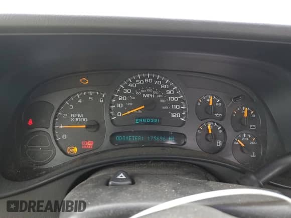 2003 GMC Sierra 1500 SLE с VIN 1GTEK14TX3Z266894, выставлен на аукционе Copart как лот 42597745 с пробегом 175 696 миль миль и Списание • Salvage title. История ставок и продаж доступна на DreamBid. Изображение 9.