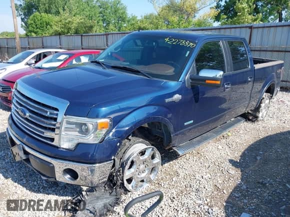 2014 Ford F-150 XL z VIN 1FTFW1ET2EKD98146, wystawiony jako IAAI lot #42278570 z przebiegiem 159 285 mil mil oraz . Historia ofert i sprzedaży dostępna na DreamBid. Obrazek 2.