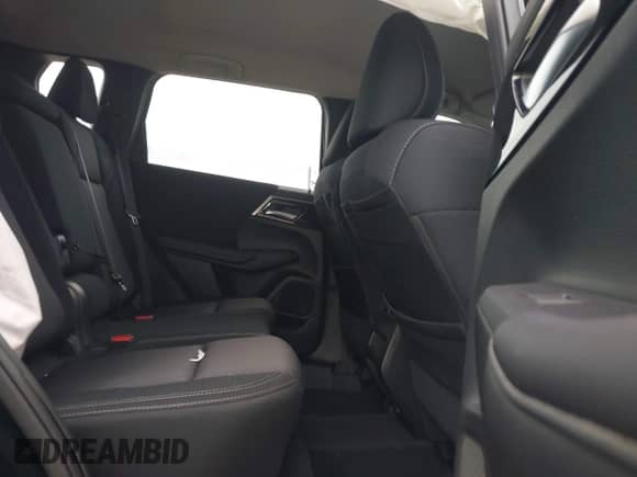 2024 Mitsubishi Outlander ES with VIN JA4J3UA80RZ067000, listed as a IAAI auction lot 42016132 with 2,666 mi miles and . Bid and sale history available at DreamBid. Image 8.