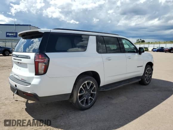 2022 Chevrolet Suburban RST с VIN 1GNSKEKD9NR105677, выставлен на аукционе Copart как лот 70652555 с пробегом 52 203 миль миль и Списание • Salvage title. История ставок и продаж доступна на DreamBid. Изображение 3.