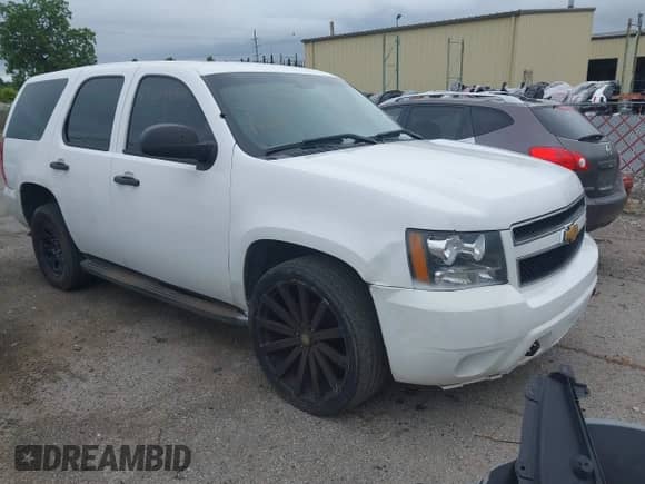 2012 Chevrolet Tahoe Commercial с VIN 1GNLC2E02CR322901, выставлен на аукционе IAAI как лот 42679887 с пробегом 251 794 миль миль и . История ставок и продаж доступна на DreamBid. Изображение 1.