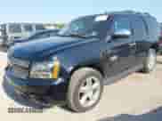 2014 Chevrolet Tahoe LS with VIN 1GNSCAE05ER129327, listed as a IAAI auction lot 42927037 with 149,789 mi miles and . Bid and sale history available at DreamBid. Image 2.