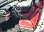 2018 Toyota Camry XSE с VIN 4T1BZ1HK7JU010492, выставлен на аукционе Copart как лот 71482645 с пробегом 77 969 миль миль и Списание • Salvage title. История ставок и продаж доступна на DreamBid. Изображение 7.