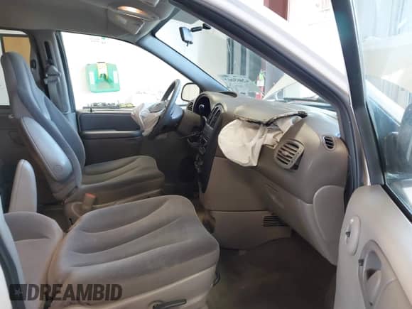 2003 Dodge Caravan SE с VIN 1D4GP24333B267834, выставлен на аукционе IAAI как лот 42465007 с пробегом 118 635 миль миль и . История ставок и продаж доступна на DreamBid. Изображение 5.