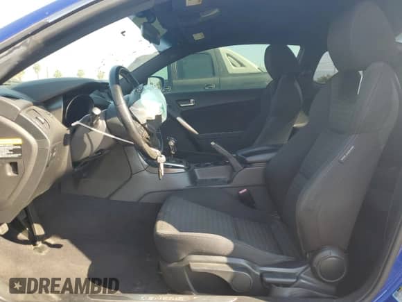 2013 Hyundai Genesis Coupe 2.0T с VIN KMHHT6KD7DU095941, выставлен на аукционе Copart как лот 68024965 с пробегом 79 628 миль миль и Списание • Salvage title. История ставок и продаж доступна на DreamBid. Изображение 7.