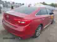 2015 Hyundai Sonata Sport с VIN 5NPE34AF4FH193434, выставлен на аукционе IAAI как лот 43432374 с пробегом 113 352 миль миль и . История ставок и продаж доступна на DreamBid. Изображение 4.
