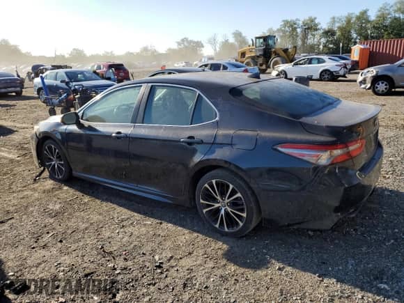 2019 Toyota Camry LE с VIN 4T1B11HK0KU850297, выставлен на аукционе Copart как лот 86070935 с пробегом 213 970 миль миль и Чистый • Clean title. История ставок и продаж доступна на DreamBid. Изображение 2.