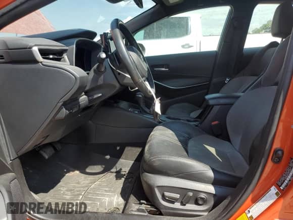 2024 Toyota Corolla XSE z VIN JTNC4MBE9R3218690, wystawiony jako Copart lot #71661625 z przebiegiem 48 096 mil mil oraz Szkoda całkowita • Salvage title. Historia ofert i sprzedaży dostępna na DreamBid. Obrazek 7.