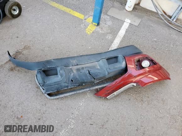 2015 Chevrolet Colorado 2WD LT z VIN 1GCGSBE30F1137157, wystawiony jako Copart lot #68198915 z przebiegiem 288 390 mil mil oraz Szkoda całkowita • Salvage title. Historia ofert i sprzedaży dostępna na DreamBid. Obrazek 12.