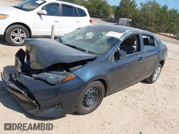 2019 Toyota Corolla SE с VIN 5YFBURHE9KP943725, выставлен на аукционе IAAI как лот 43266375 с пробегом 199 012 миль миль и . История ставок и продаж доступна на DreamBid. Изображение 18.