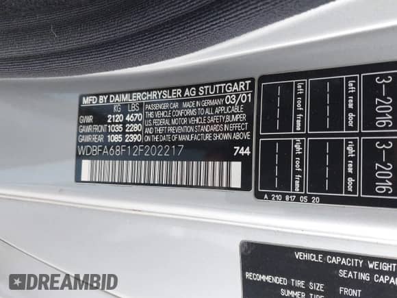 2002 Mercedes-Benz SL 500 with VIN WDBFA68F12F202217, listed as a IAAI auction lot 42811196 with 64,279 mi miles and . Bid and sale history available at DreamBid. Image 9.