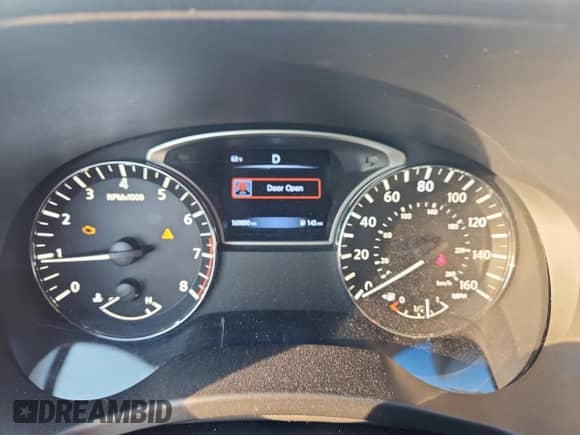 2016 Nissan Pathfinder S with VIN 5N1AR2MN6GC601025, listed as a Copart auction lot 81320765 with 169,890 mi miles and Salvage title. Bid and sale history available at DreamBid. Image 9.