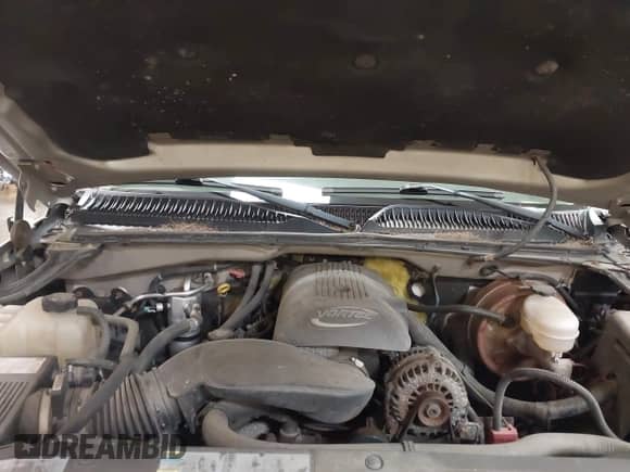2005 Chevrolet Silverado 1500 Z71 с VIN 1GCEK19Z05Z230504, выставлен на аукционе IAAI как лот 42797321 с пробегом 226 733 миль миль и . История ставок и продаж доступна на DreamBid. Изображение 10.
