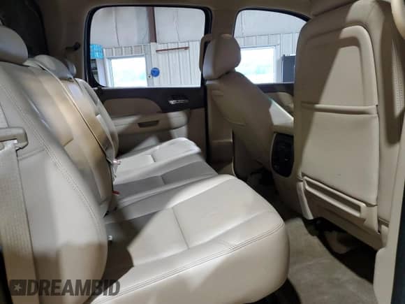 2012 Chevrolet Avalanche LTZ с VIN 3GNTKGE77CG155030, выставлен на аукционе Copart как лот 59749725 с пробегом 163 039 миль миль и Чистый • Clean title. История ставок и продаж доступна на DreamBid. Изображение 10.