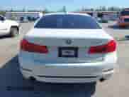 2018 BMW 5 Series 530i с VIN WBAJA5C53JG898590, выставлен на аукционе IAAI как лот 42143629 с пробегом 135 111 миль миль и . История ставок и продаж доступна на DreamBid. Изображение 17.