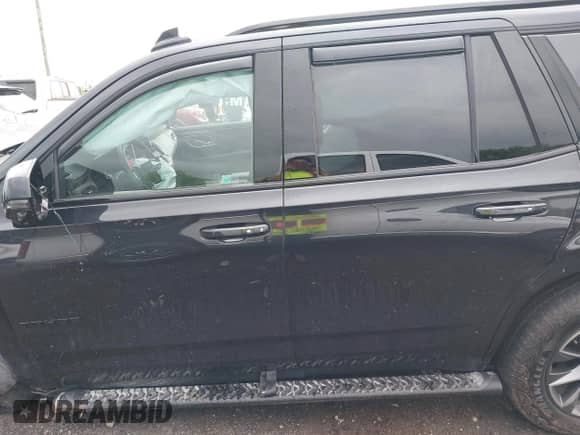 2023 Chevrolet Tahoe Z71 с VIN 1GNSKPKD8PR238140, выставлен на аукционе IAAI как лот 42109624 с пробегом 41 116 миль миль и . История ставок и продаж доступна на DreamBid. Изображение 14.