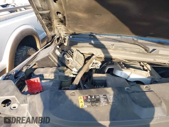 2018 Cadillac Escalade Luxury with VIN 1GYS3BKJXJR394373, listed as a IAAI auction lot 43247859 with 126,539 mi miles and . Bid and sale history available at DreamBid. Image 19.