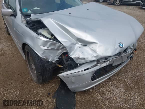 2002 BMW 5 Series 530i с VIN WBADT63432CH85481, выставлен на аукционе IAAI как лот 43280215 с пробегом 191 734 миль миль и . История ставок и продаж доступна на DreamBid. Изображение 6.