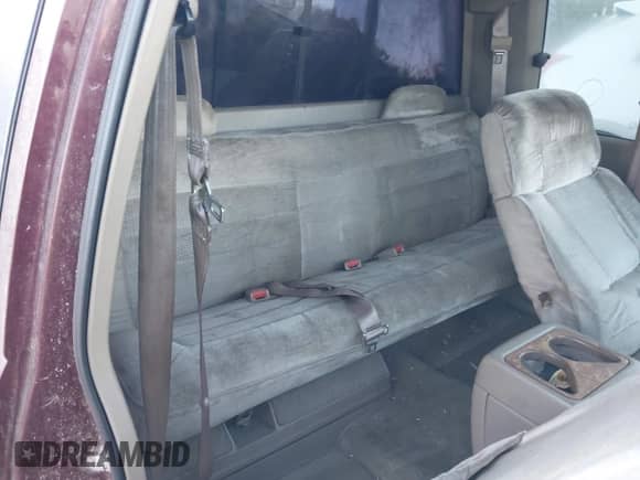 1997 Chevrolet Silverado 1500 с VIN 2GBEC19R4V1106343, выставлен на аукционе IAAI как лот 43557721 с пробегом 220 355 миль миль и . История ставок и продаж доступна на DreamBid. Изображение 8.