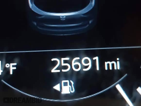 2022 Mazda CX-5 S Carbon Edition z VIN JM3KFBCM3N0527885, wystawiony jako IAAI lot #41226356 z przebiegiem 25 691 mil mil oraz . Historia ofert i sprzedaży dostępna na DreamBid. Obrazek 15.