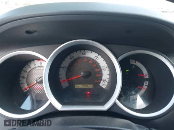 2013 Toyota Tacoma PreRunner with VIN 3TMKU4HN4DM037642, listed as a IAAI auction lot 41524081 with 149,621 mi miles and . Bid and sale history available at DreamBid. Image 7.