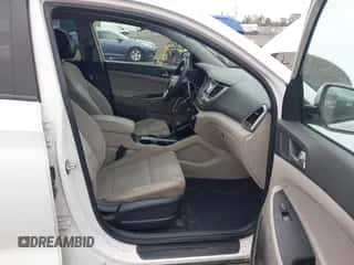 2016 Hyundai Tucson SE with VIN KM8J3CA40GU254241, listed as a IAAI auction lot 43296944 with 88,374 mi miles and . Bid and sale history available at DreamBid. Image 5.