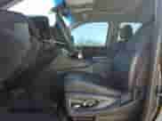 2020 Cadillac Escalade ESV Premium Luxury z VIN 1GYS4JKJ7LR197123, wystawiony jako Copart lot #85869425 z przebiegiem 92 138 mil mil oraz Szkoda całkowita • Salvage title. Historia ofert i sprzedaży dostępna na DreamBid. Obrazek 7.