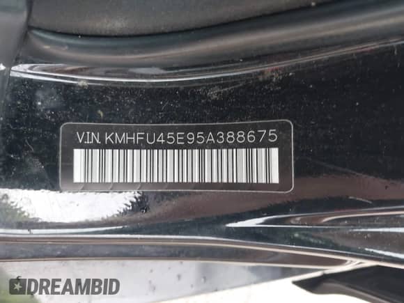 2005 Hyundai XG с VIN KMHFU45E95A388675, выставлен на аукционе IAAI как лот 43376597 с пробегом 72 078 миль миль и . История ставок и продаж доступна на DreamBid. Изображение 9.