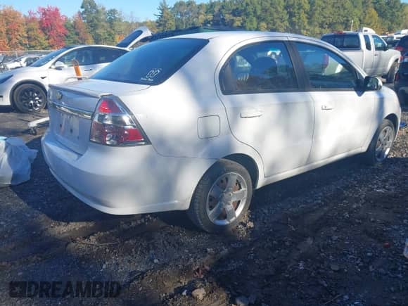 2011 Chevrolet Aveo 2LT с VIN KL1TG5DE4BB176382, выставлен на аукционе IAAI как лот 43453874 с пробегом 82 961 миль миль и . История ставок и продаж доступна на DreamBid. Изображение 4.