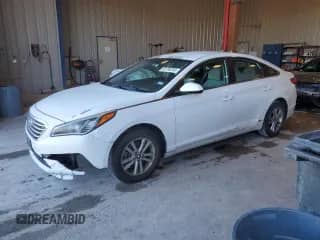2015 Hyundai Sonata SE с VIN 5NPE24AFXFH148887, выставлен на аукционе Copart как лот 82730245 с пробегом 173 817 миль миль и Чистый • Clean title. История ставок и продаж доступна на DreamBid. Изображение 1.