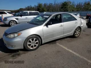 2005 Toyota Camry XLE с VIN 4T1BF30K05U595874, выставлен на аукционе Copart как лот 84923435 с пробегом 194 695 миль миль и Списание • Salvage title. История ставок и продаж доступна на DreamBid. Изображение 1.